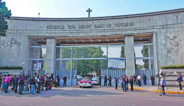 main image