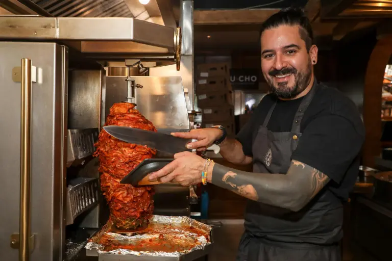 El chef Paco Méndez, hablando sobre el taco que cruzó el charco.