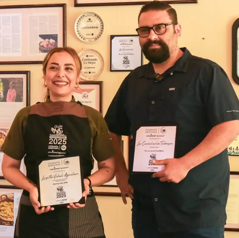 Chef Lupita Vidal y su esposo, Jesús David.