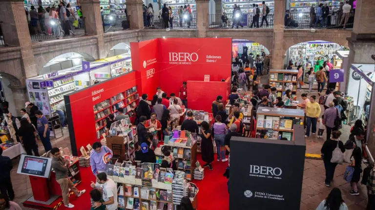 Este fin de semana arrancó la edición 46 de la Feria Internacional del Libro del Palacio de Minería (FILPM).