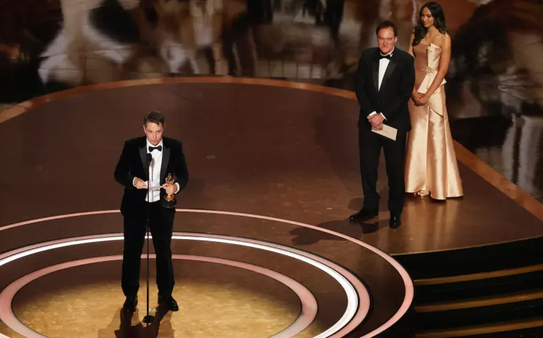 Sean Baker ganó el Oscar como Mejor director por "Anora".