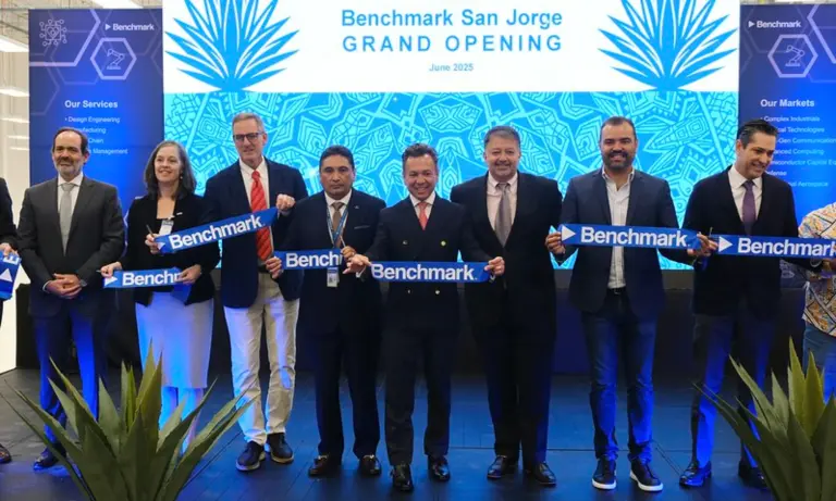 Personal directivo de Benchmark Electronics.
