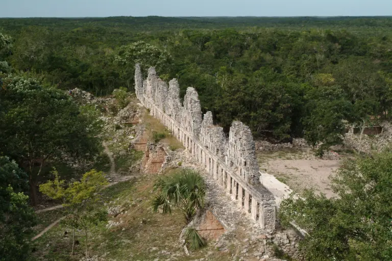 Uxmal – La joya arquitectónica de la Ruta Puuc.